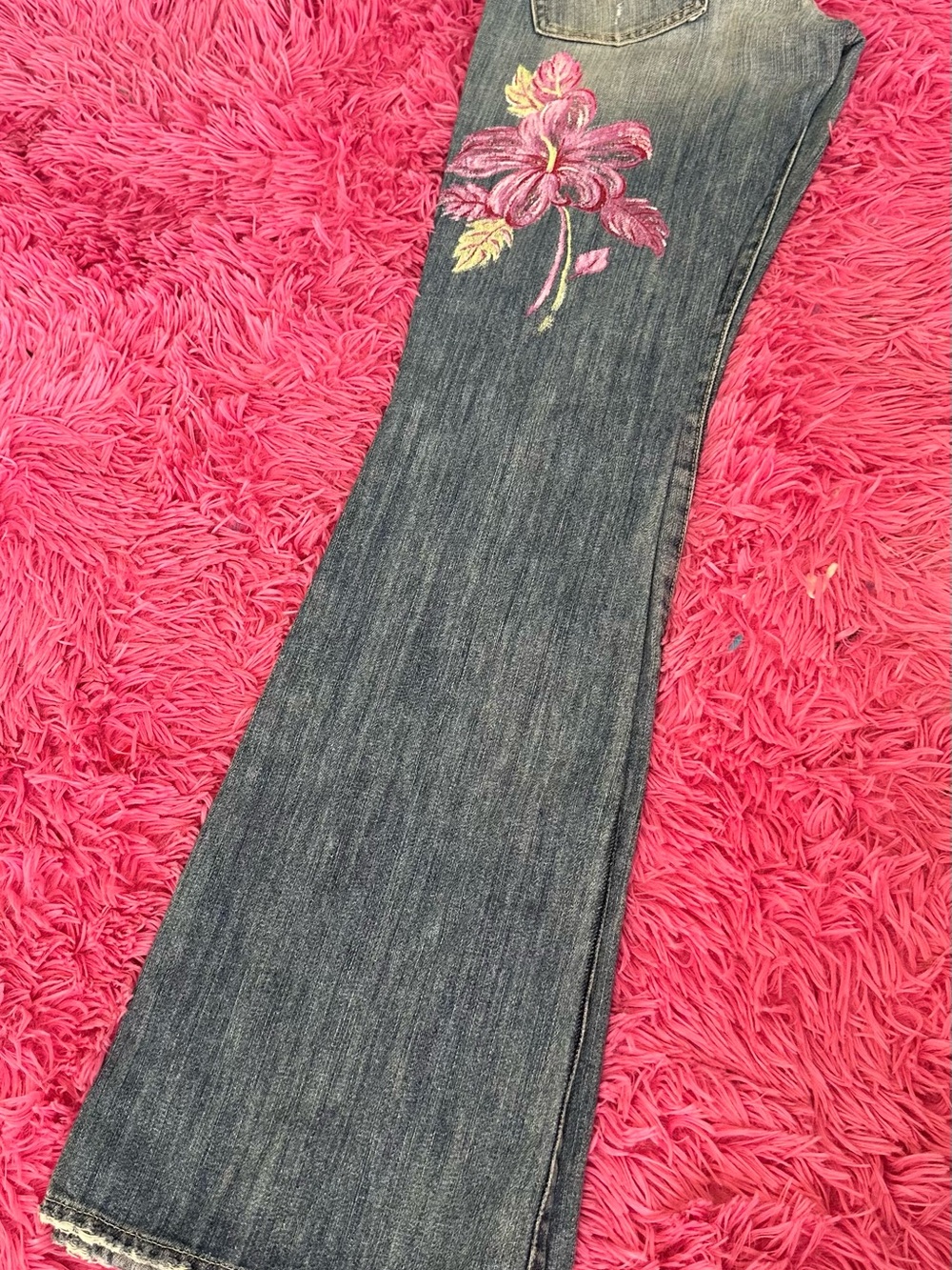 Guess Blue Denim Flare Jeans with Pink Floral Embroidery - Picture 15 of 15